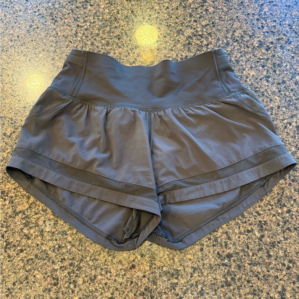 lululemon high rise short